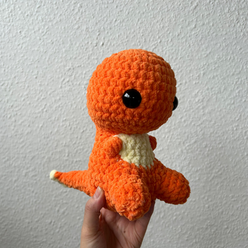 Fire-tailed lizard character